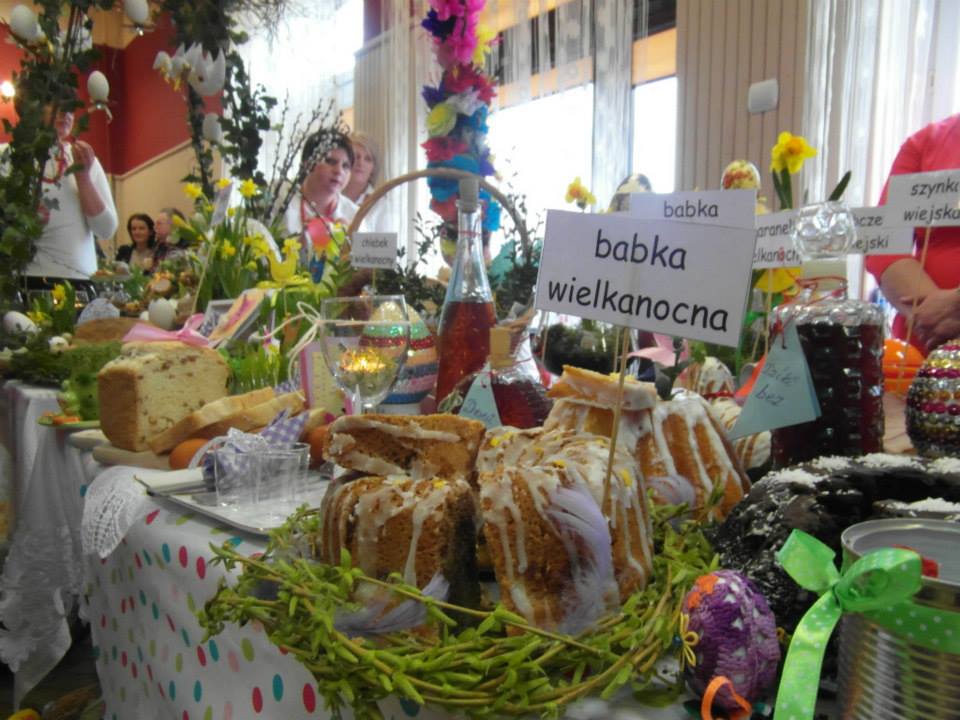 - stol_wielanocny.jpg